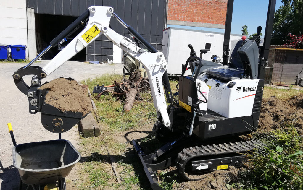 Bobcat-machine aan het werk