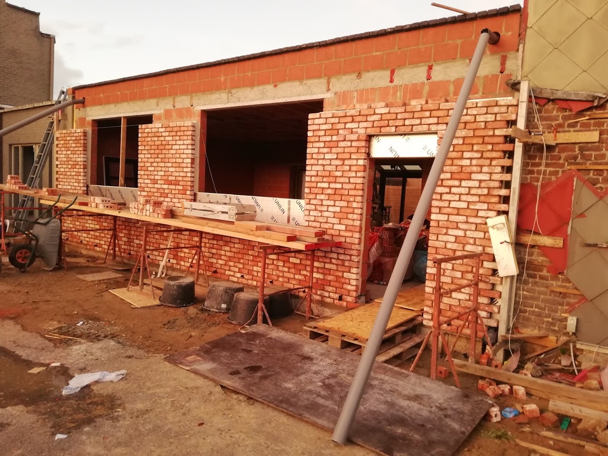 Renovatieproject met aangepaste gevelopeningen